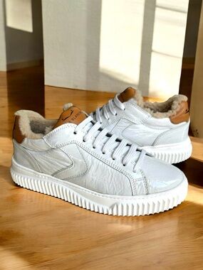 🆕 Voile Blanche Lipari Patent Leather Sneakers Off White